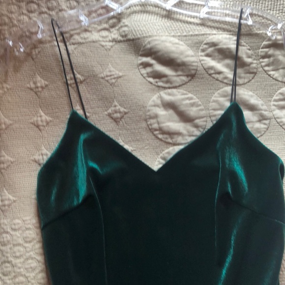 Dress - Picture 4 of 4